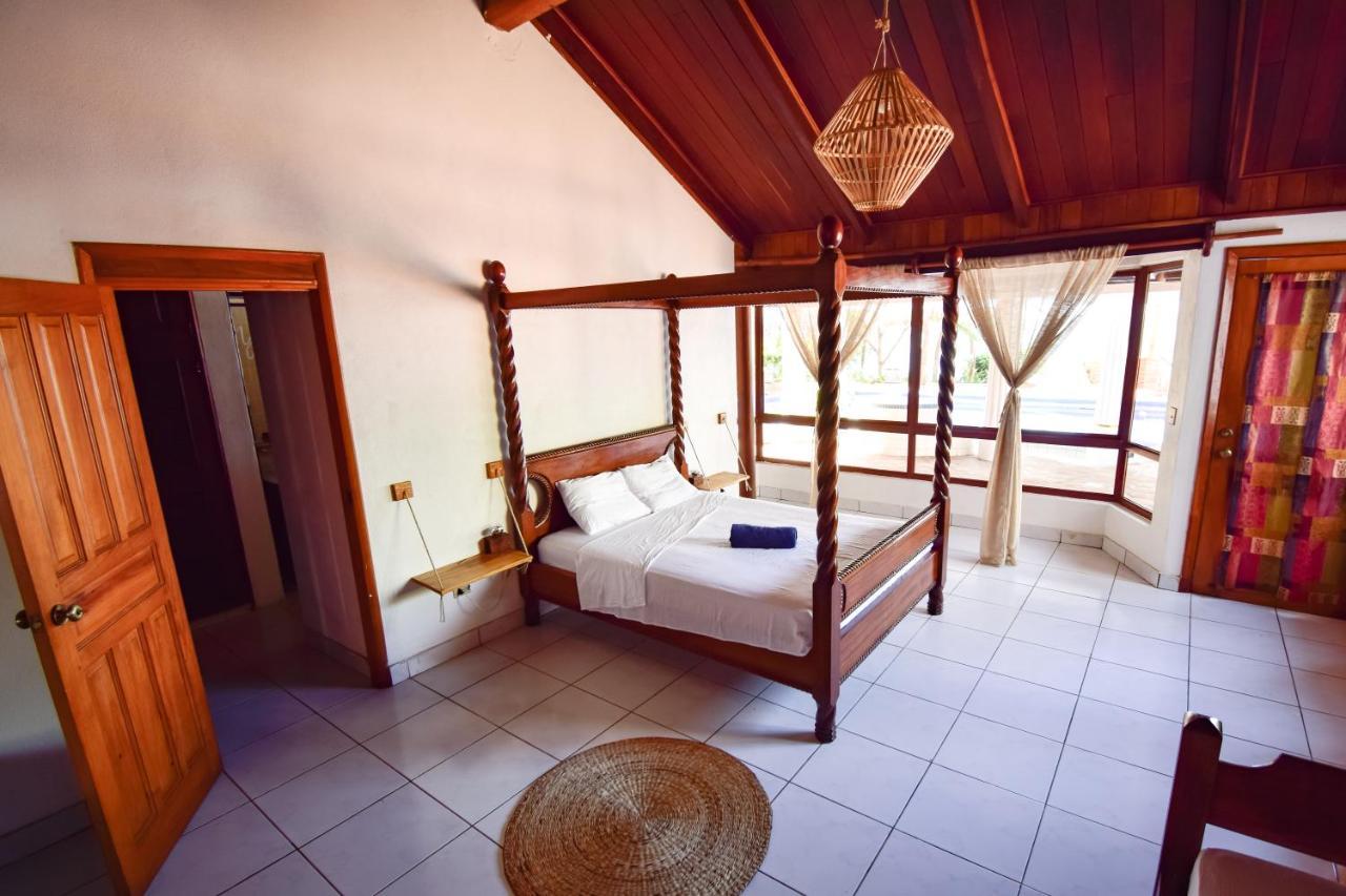 Amaru Wellbeing Resort Чинандега Екстериор снимка